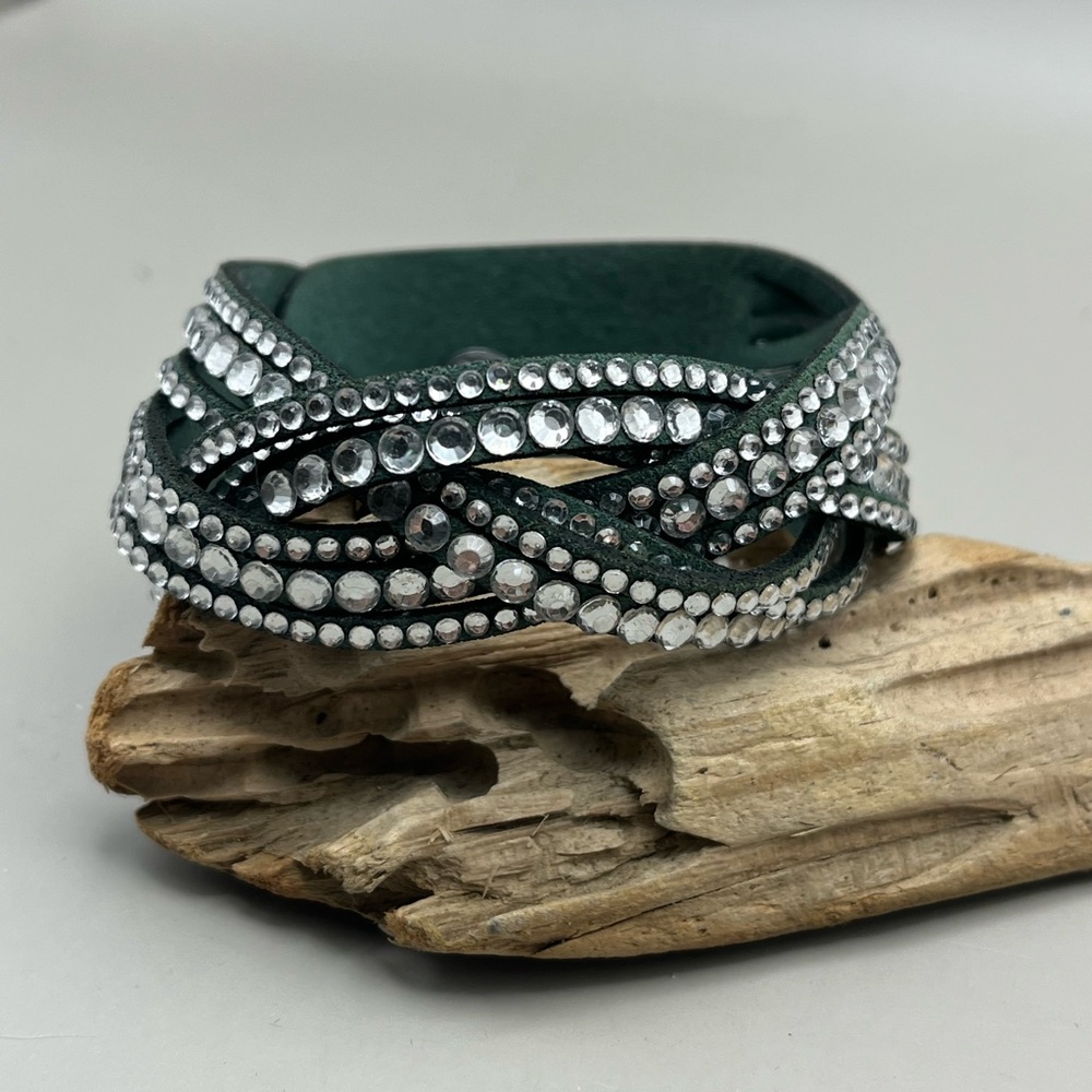 Elegant Silver and Green Crystal Bracelet